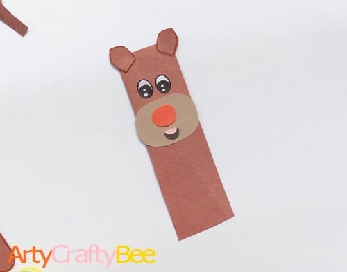 Reindeer-Hug-Bookmark-Process-Images-5