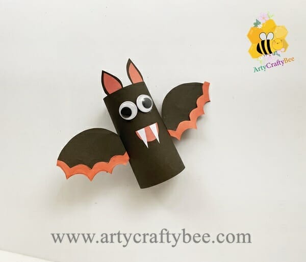 3D Easy Halloween Toilet Paper Roll Bat Craft - Arty Crafty Bee