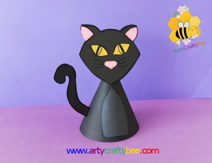 Scrunched Paper Black Cat Halloween Craft - Happy Toddler Playtime