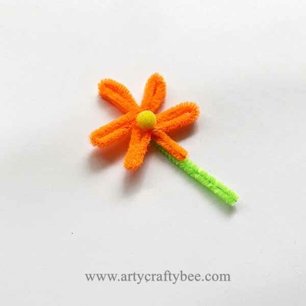 how to make pipe cleaner flower rings