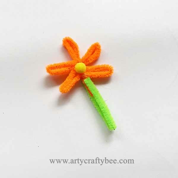 pipe cleaner flower lei