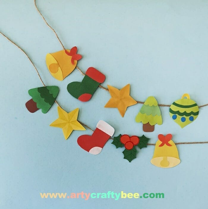 Cut out shop paper christmas garland