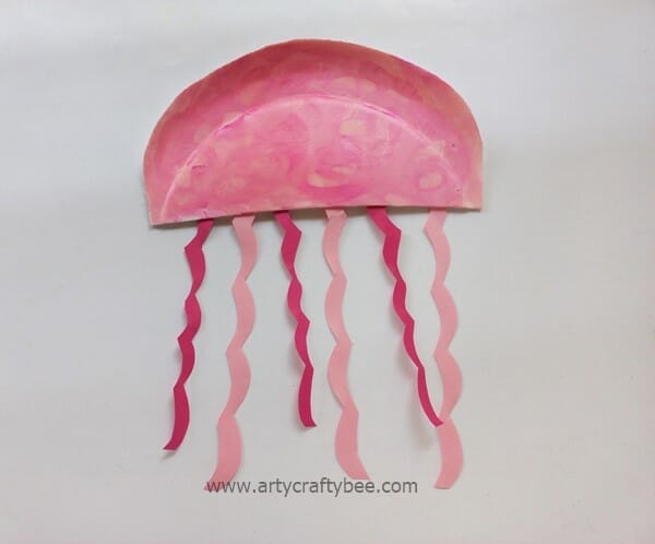 Easy paper plate jellyfish craft