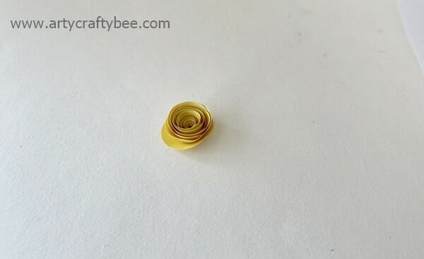  how to make crepe paper daffodils